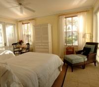 Sunset Key Guest Cottages Room